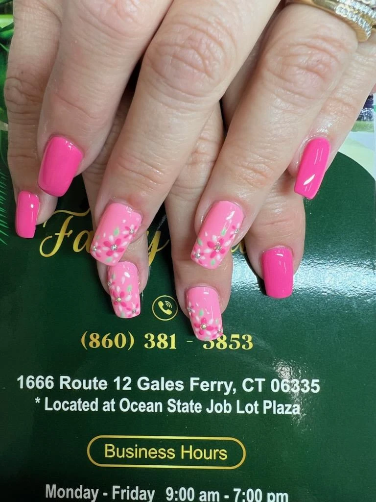 Trending August Nail Looks